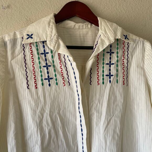 Vintage folk embroidered boho button up shirt size xl - Picture 2 of 5